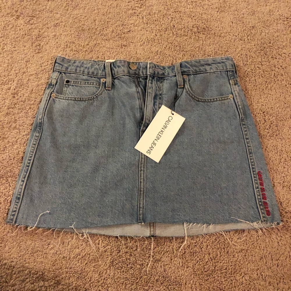 Calvin Klein Midrise Jean mini skirt 28